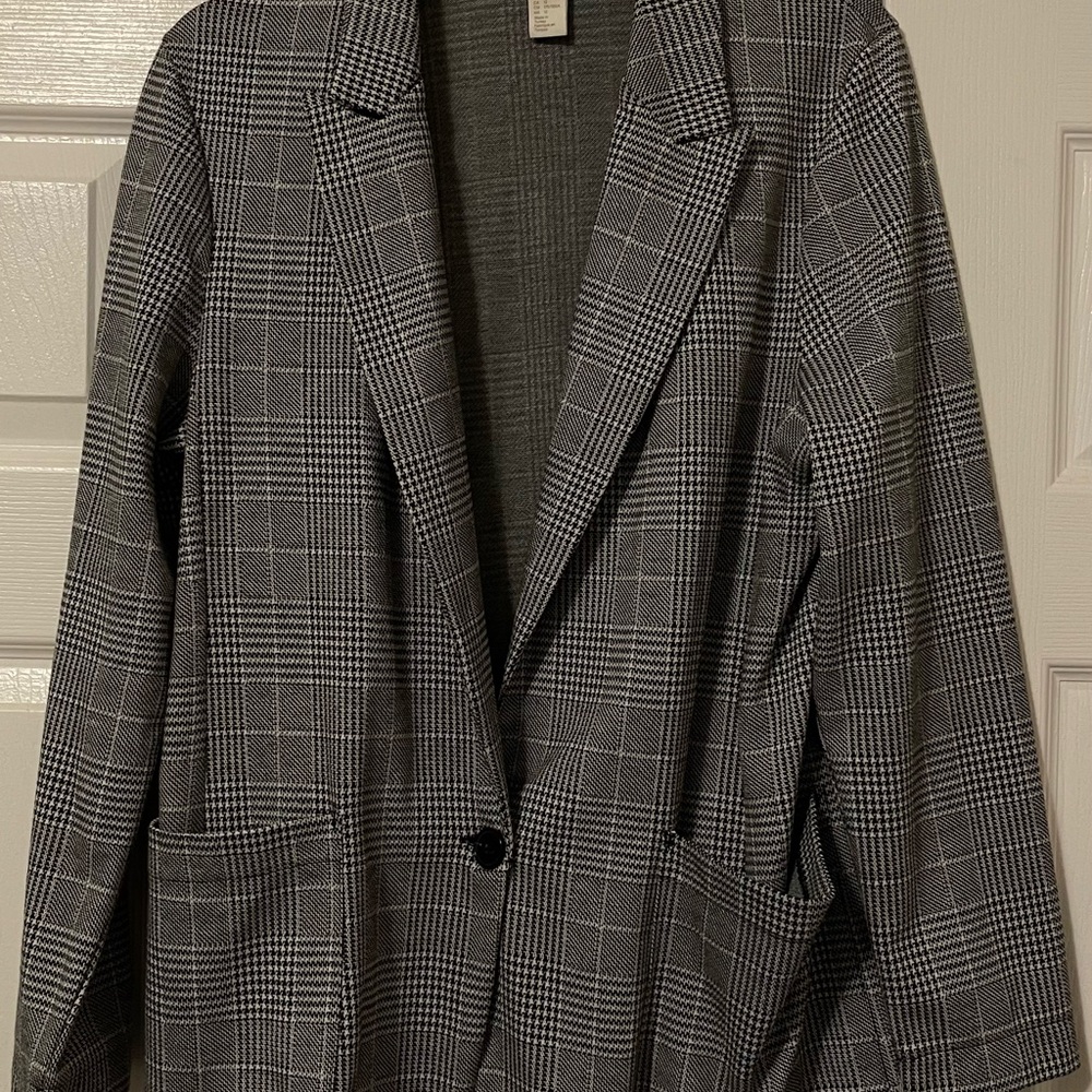 Black and White Plaid Blazer